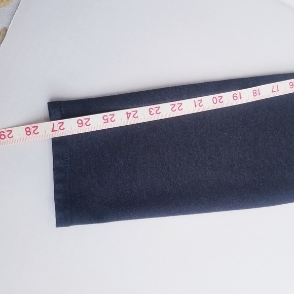 🌸Michael Kors | Mid‎ Rise Stretch Skinny Jeans, size 4 - Picture 2 of 8